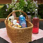 Campo de lujo Glamping-teltta Reisjaerven Rannalla *