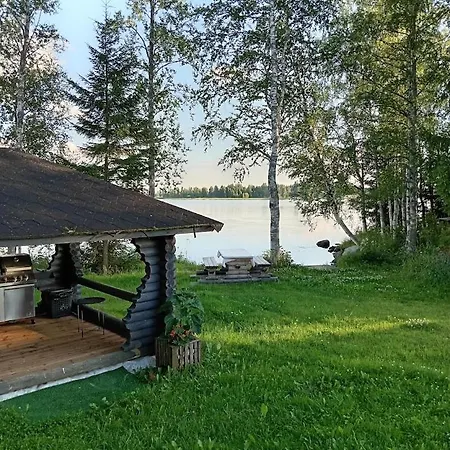 Glamping-teltta Reisjaerven Rannalla *